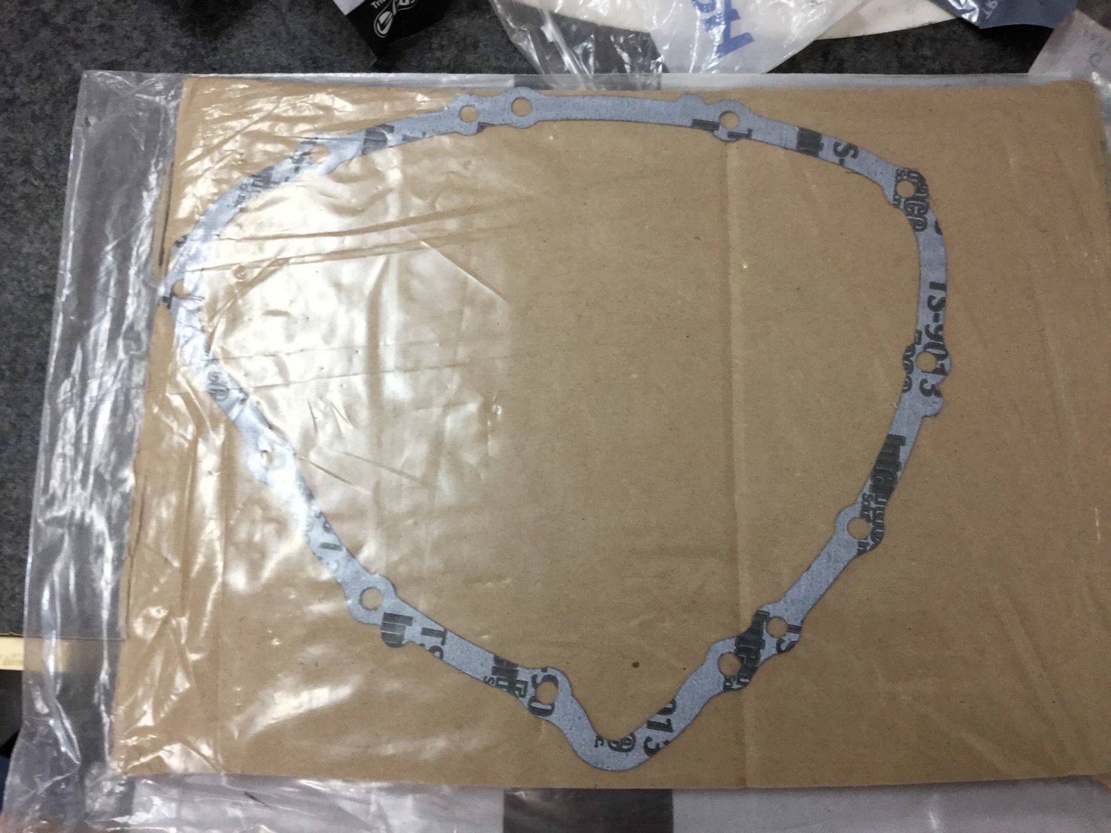 Triumph Speed Master / America / Bonneville RH Side Cover Gasket T1260968