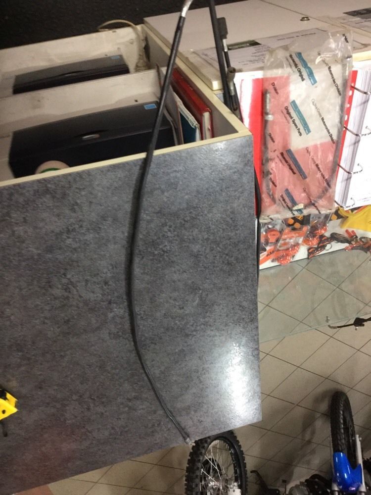 universal speedo cable 1 meter long UNIVERSAL