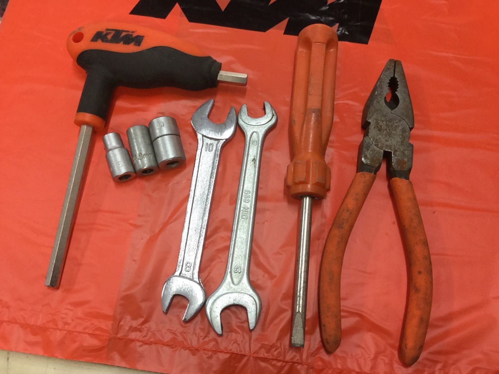 ktm tool kit KTK3