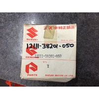 SUZUKI PISTON SET (OS:0.5) #12111-38201-050