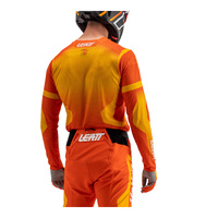 Leatt 2025 5.5 UltraWeld Jersey - Flame (M/US40/EU50)