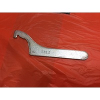 shock spanner universal / hook type 