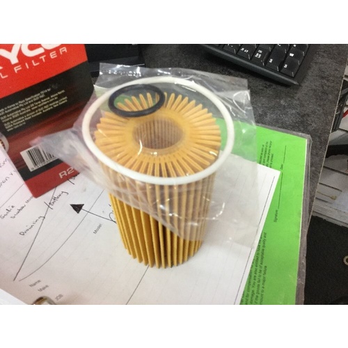 Landcruiser 70/200 Series 07current Oil Filter Ryco R2651p